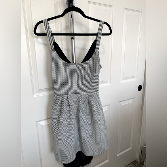 Ark & Co Cut Out Pinstripe dress - Picture 4 of 7